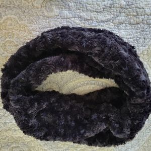 Infiniti scarf